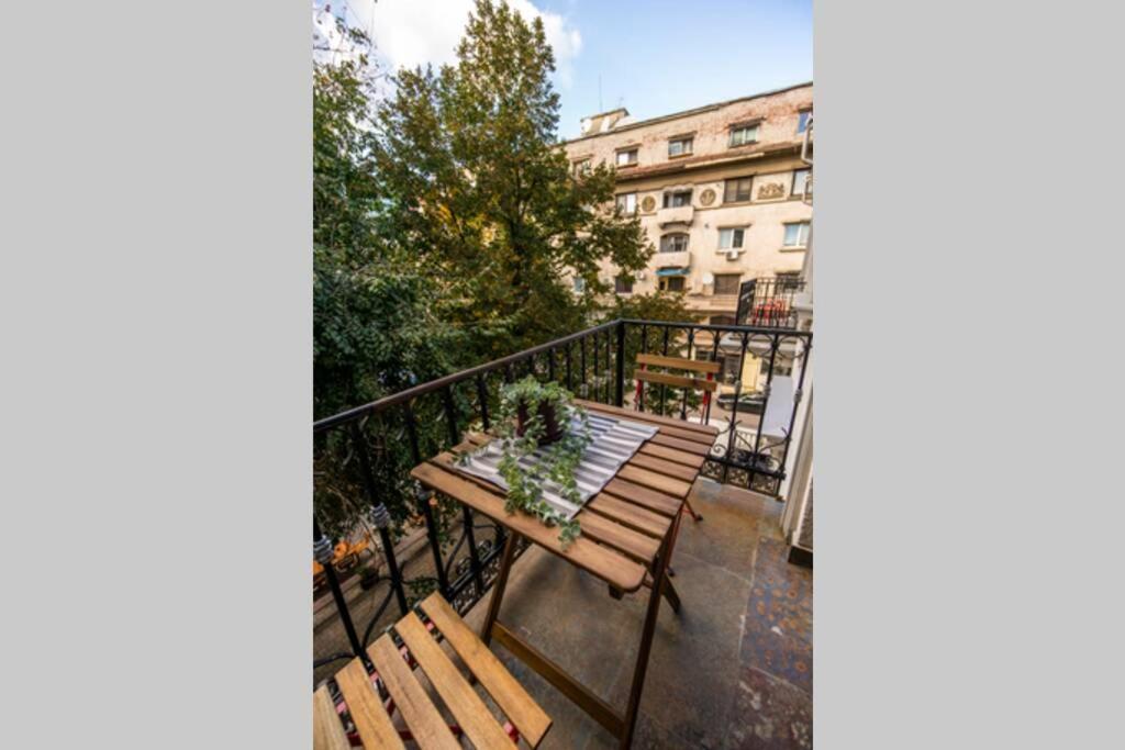 Apartamento Marvellous Design 2Br Old Town Bucarest Exterior foto