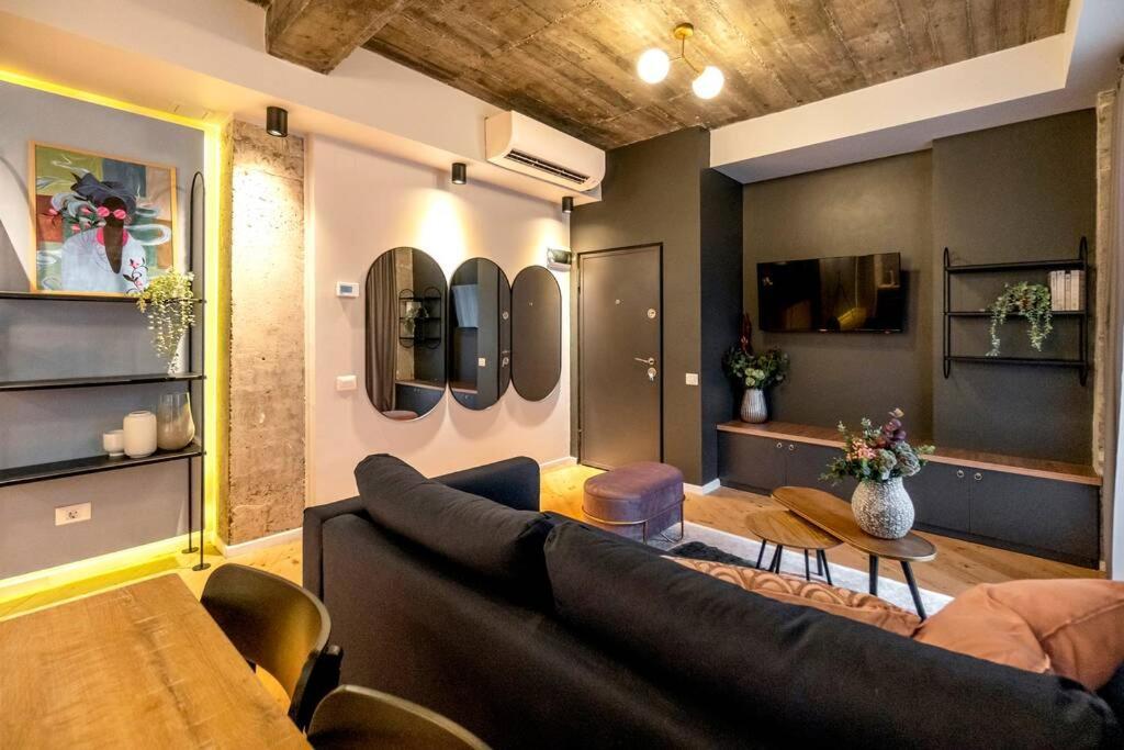 Apartamento Marvellous Design 2Br Old Town Bucarest Exterior foto